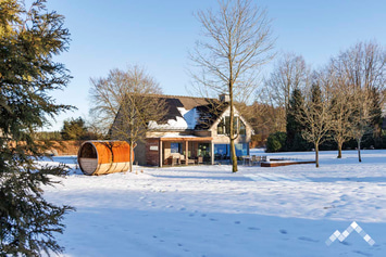 Gîtes de luxe lumineux à Waimes pour 6 personnes avec sauna, kicker, pétanque, brasero et grand jardin