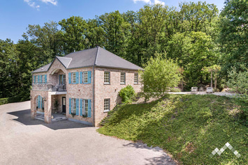 Luxe villa in Durbuy voor 8 personen (+1 baby) met sauna, terrassen en panoramisch uitzicht