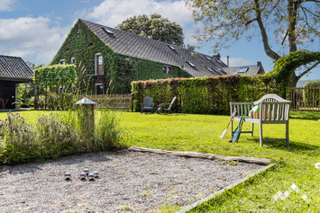 Maison de vacances à Ohey pour 15 personnes (+1 bébé) avec kicker, pétanque et module de jeux pour enfants