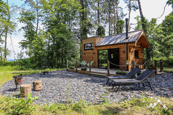 Tiny house à Rochefort pour 2 personnes avec brasero en pleine nature