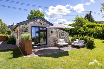 Gîte pour escapade en amoureux à Stoumont avec sauna et vue panoramique